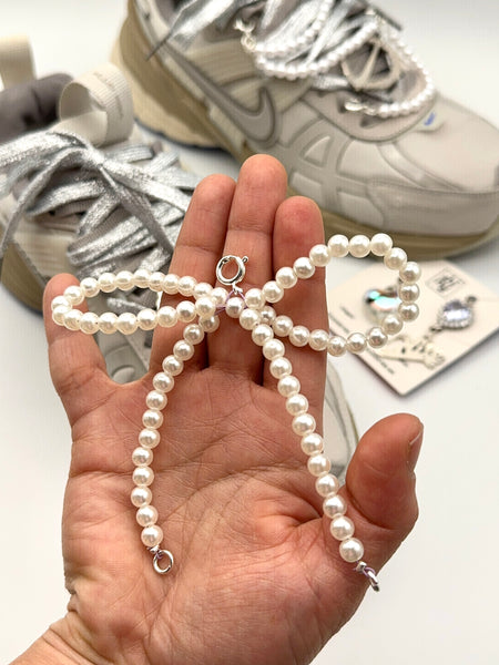 Sneaker Pearl Bun