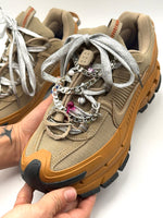 Sneaker Chain Piercing Platinada 3 niveles