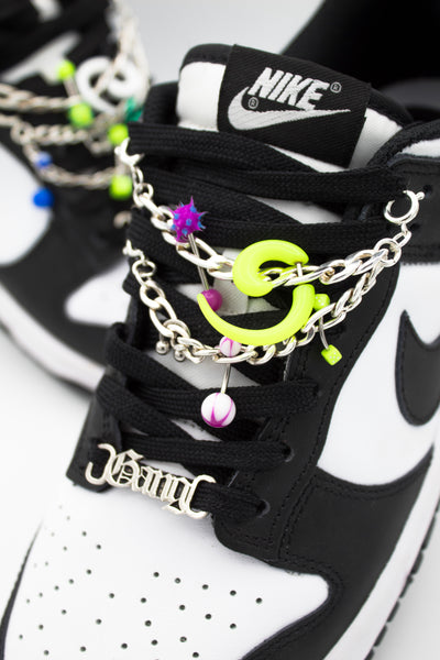 Sneaker Chain Piercing Platinada 2 niveles